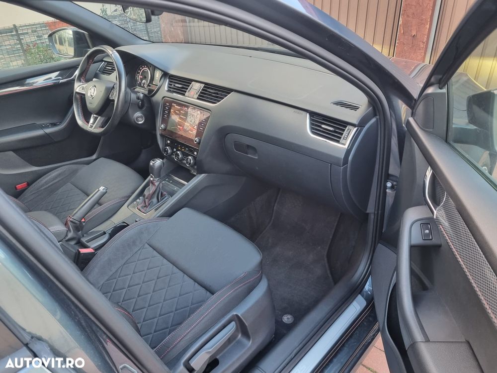 Skoda Octavia 2.0 TDI 4X4 DSG RS - 11