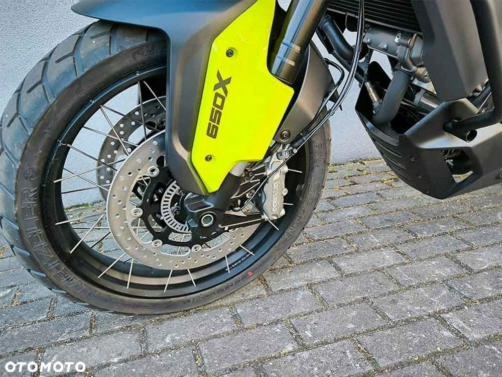 QJMOTOR SVT 650X - 29