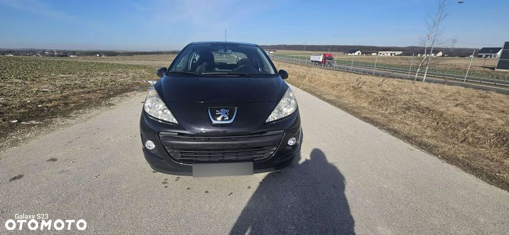 Peugeot 207 1.4 16V Trendy - 2