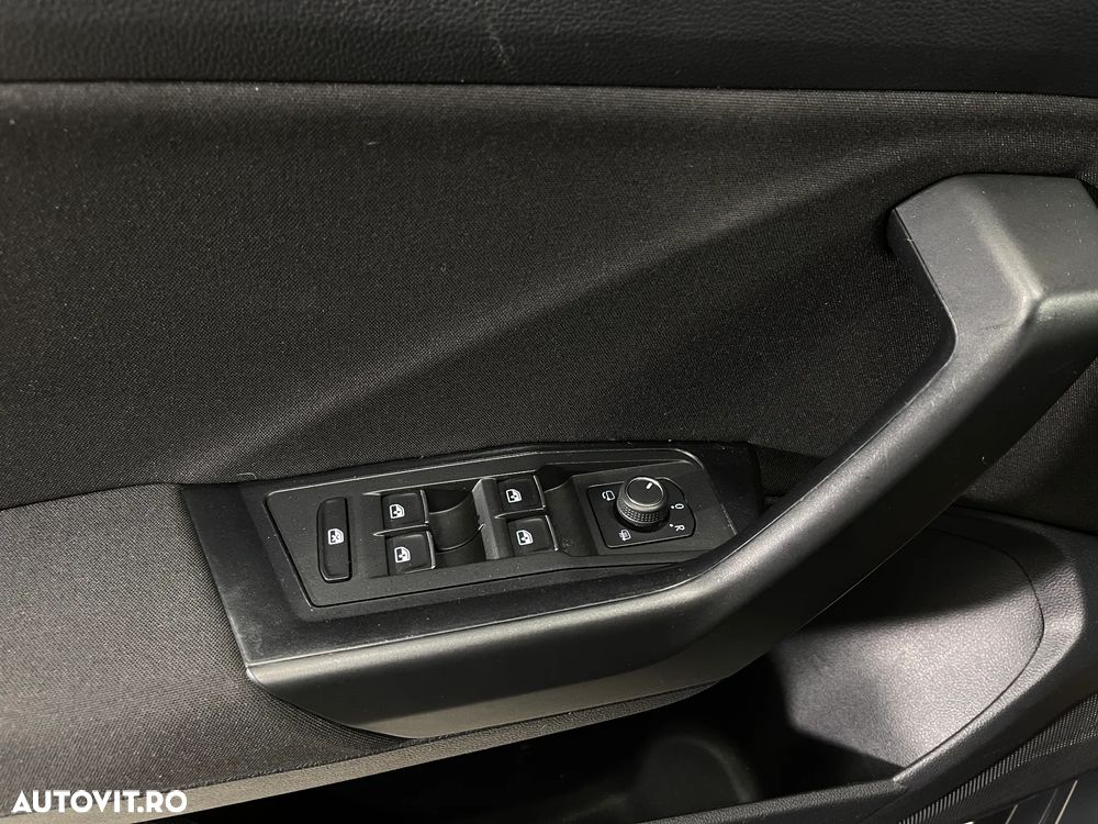 Volkswagen T-Roc 2.0 TDI DSG Design - 20