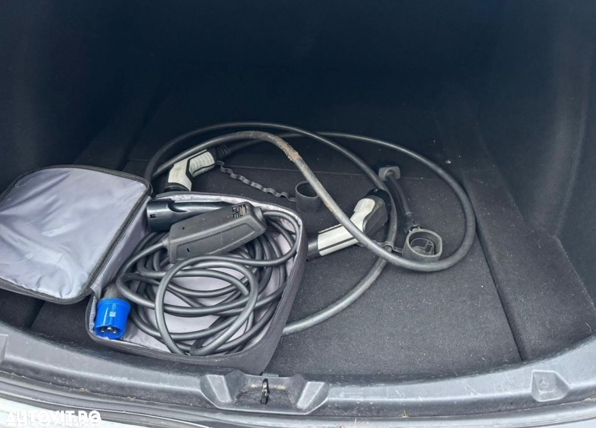 Tesla Model 3 AWD Dual Motor - 7