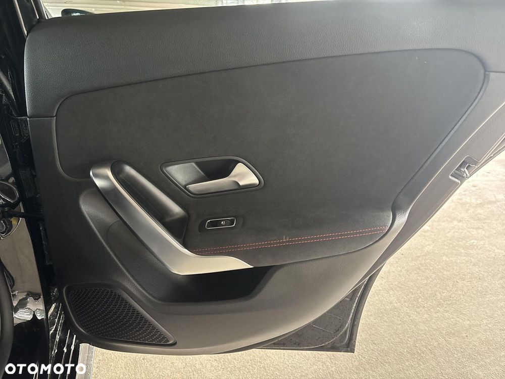 Mercedes-Benz Klasa A - 22