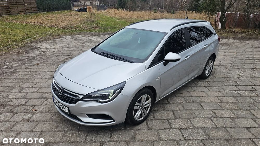 Opel Astra 1.6 CDTI Essentia - 15