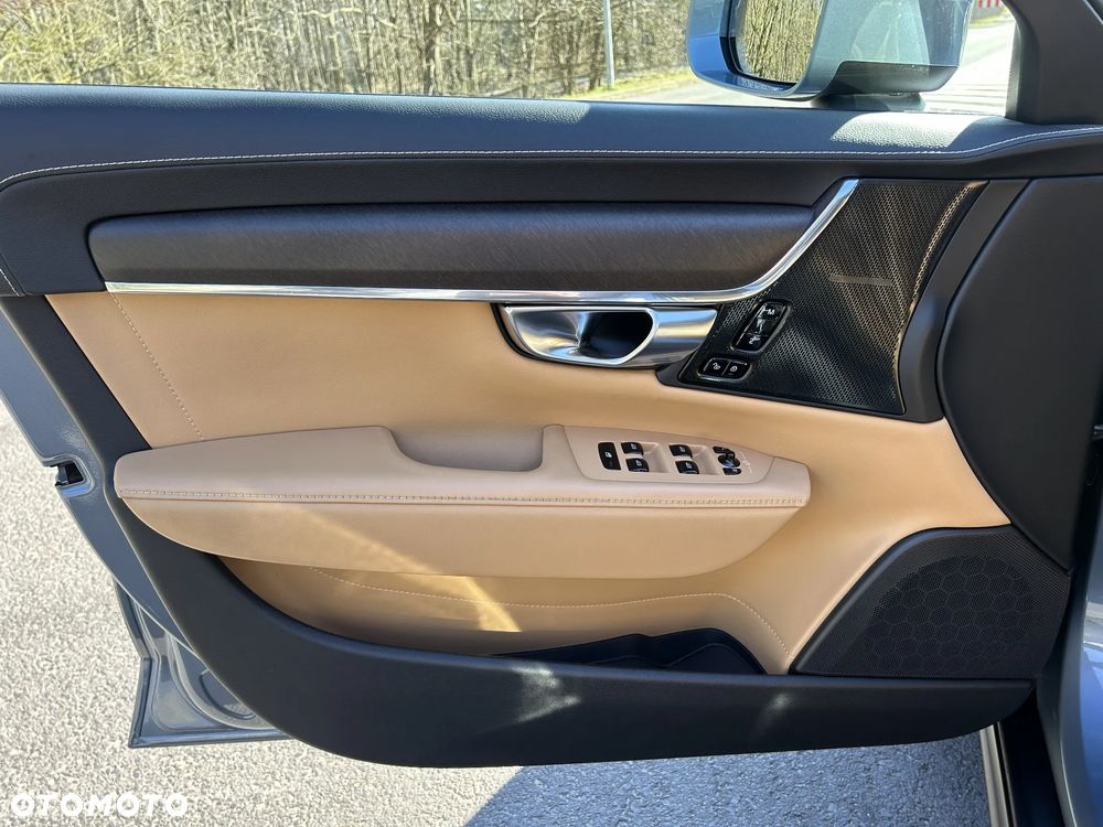 Volvo V90 D5 AWD Inscription - 16