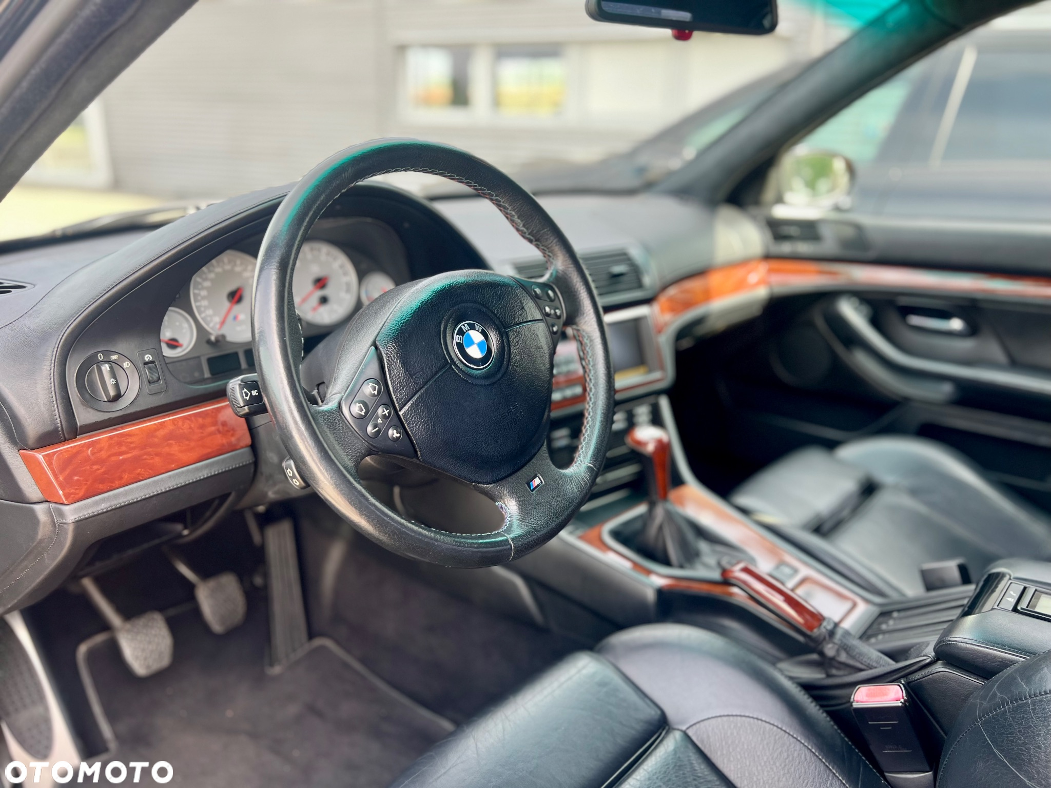 BMW M5 Standard - 4