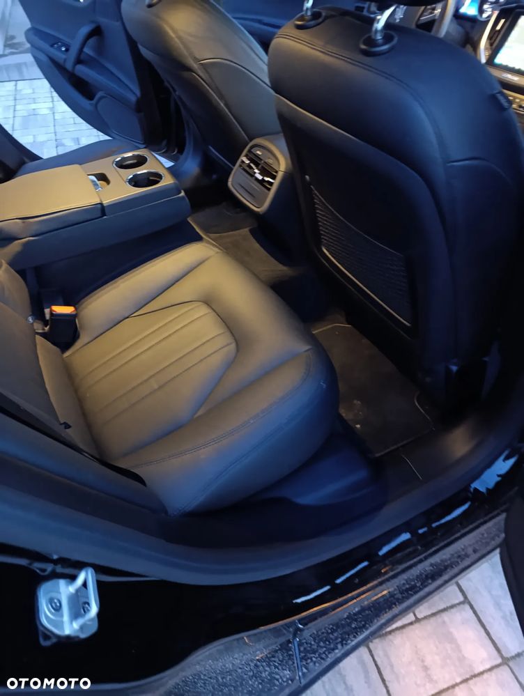 Maserati Ghibli S Q4 - 11