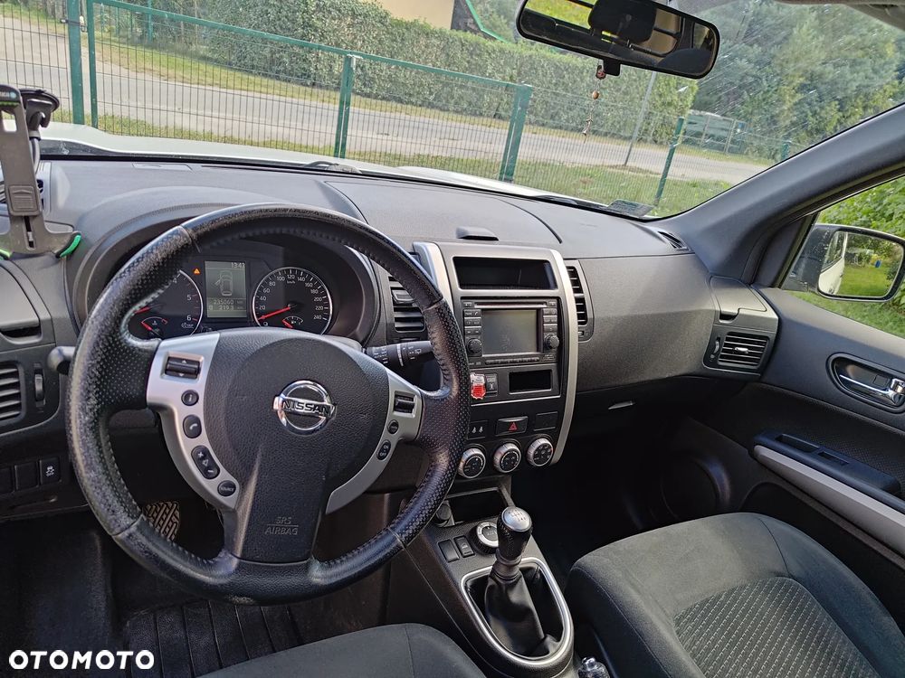 Nissan X-Trail - 16