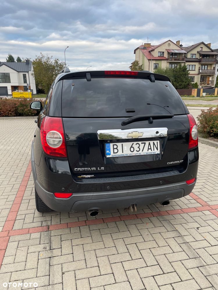 Chevrolet Captiva 2010 photo 4