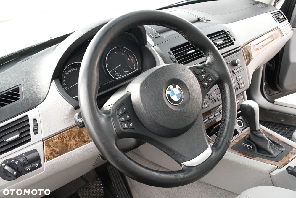 BMW X3 - 24