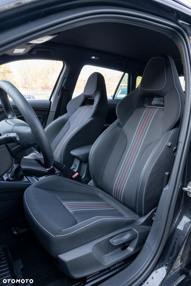 Skoda Kamiq 1.0 TSI Monte Carlo - 9