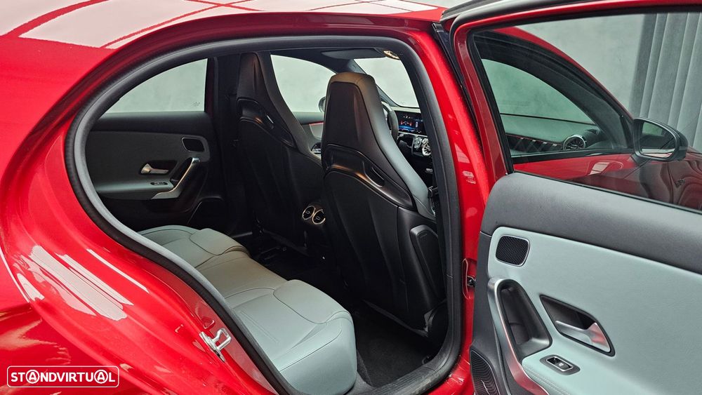 Mercedes-Benz A 45 AMG S 4Matic+ Speedshift DCT 8G Limited Edition - 23