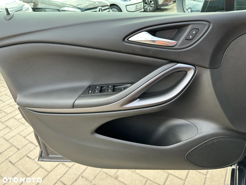 Opel Astra - 18