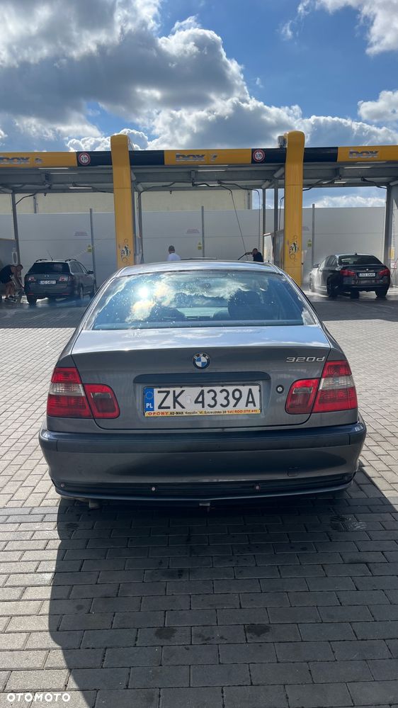 BMW Seria 3 320d - 14