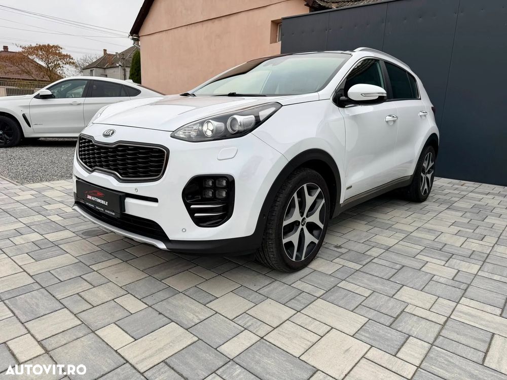 Kia Sportage 2.0 CRDI AWD Eco-Dynamics+ (48V M-H) Aut. GT LINE - 2