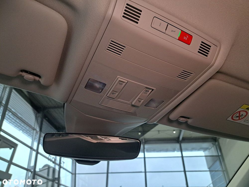 Volkswagen T-Cross 1.0 TSI - 31