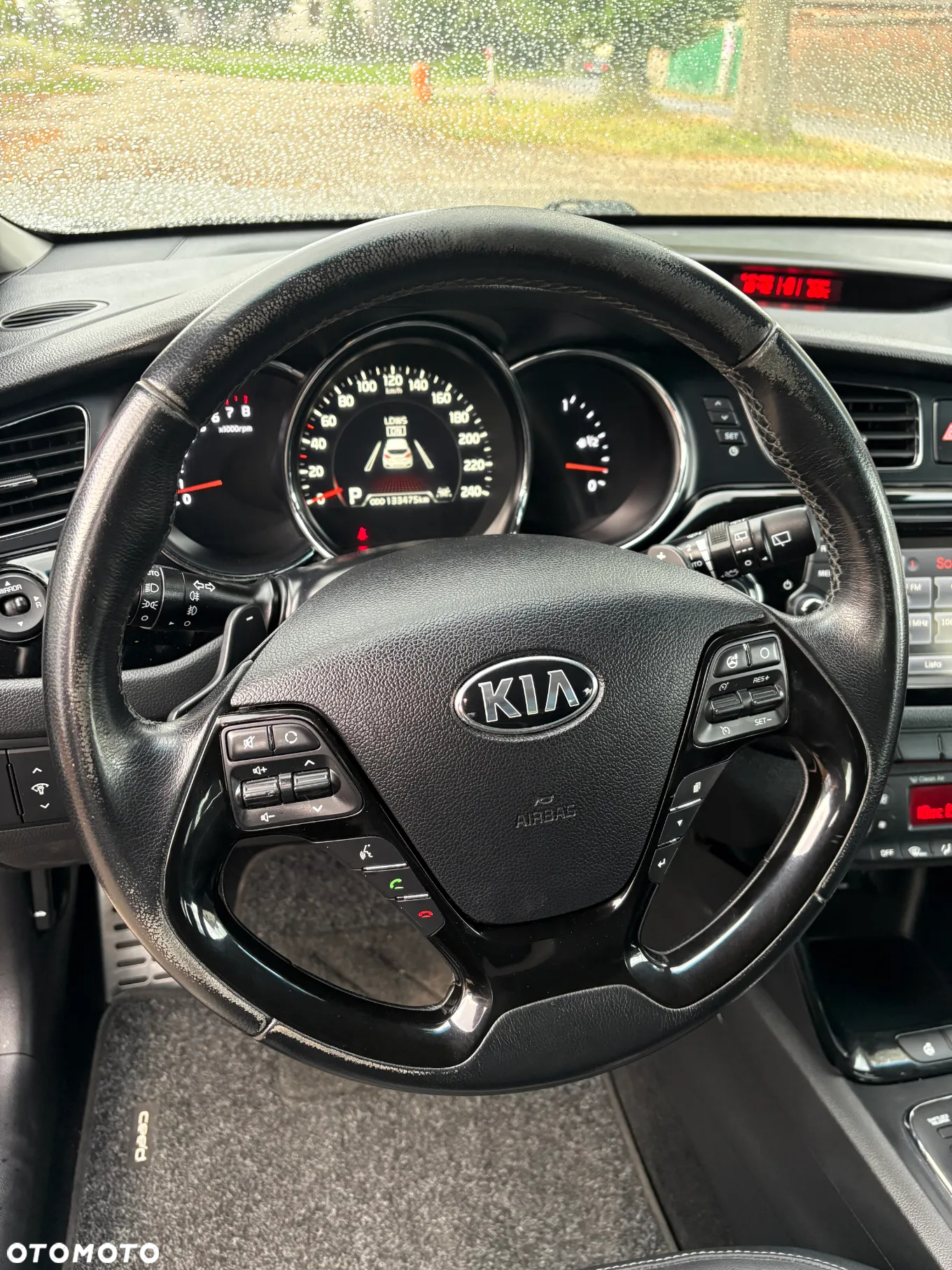 Kia Ceed 1.6 GDI DCT Platinum Edition - 18
