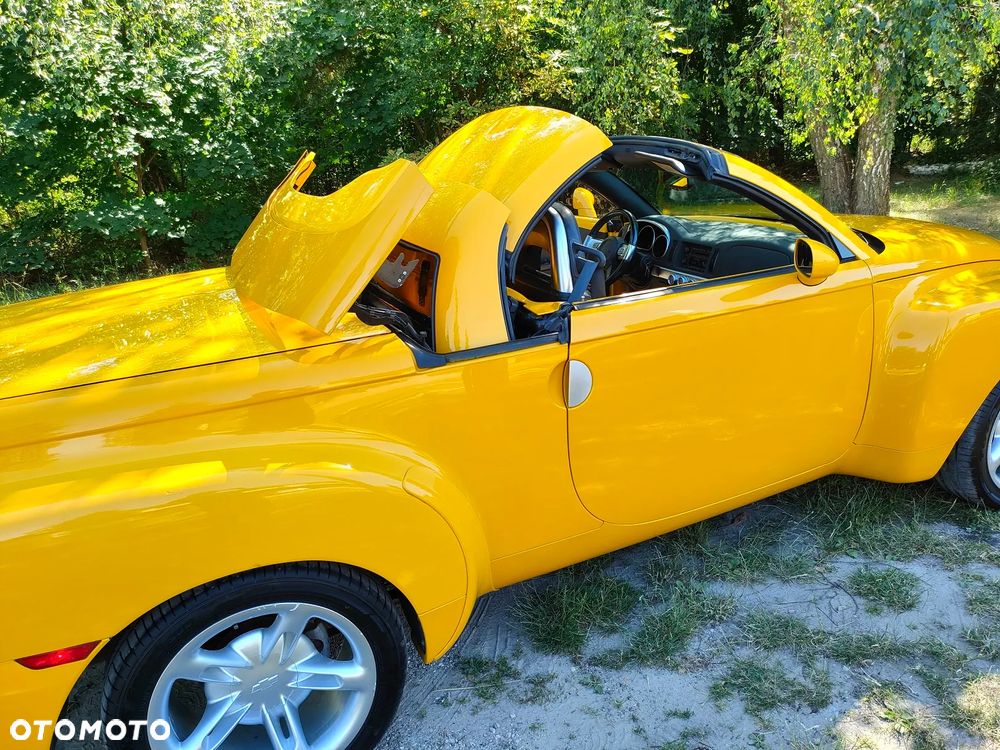 Chevrolet SSR - 13