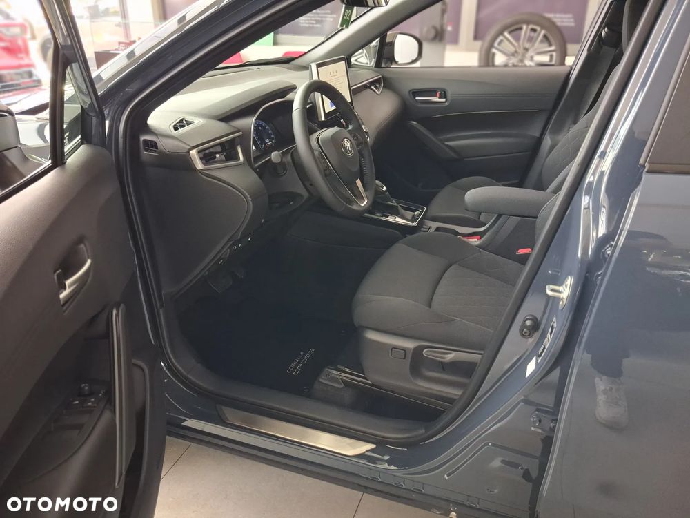 Toyota Corolla Cross 2.0 Hybrid Style - 18