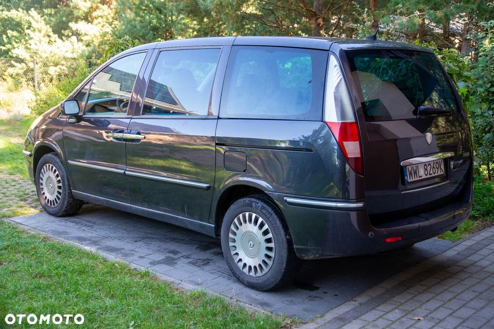 Lancia Phedra - 14