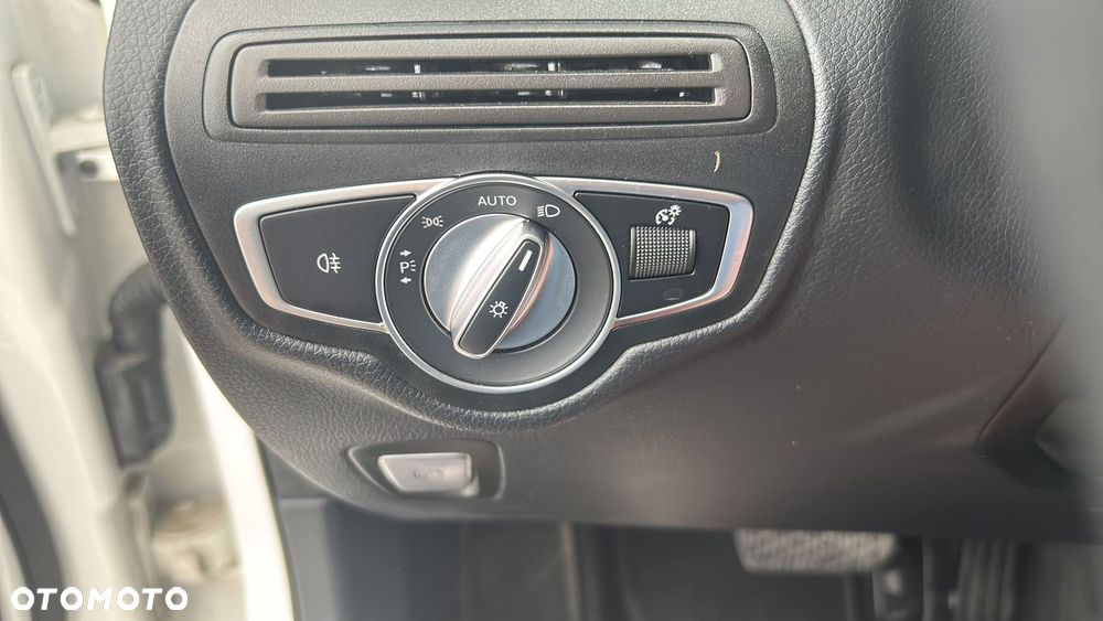 Mercedes-Benz GLC 300 de 4-Matic Business Edition - 27