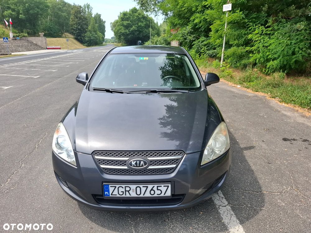 Kia Ceed 1.4 Comfort - 3