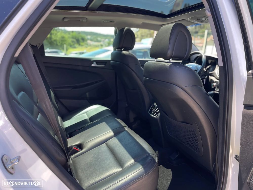Hyundai Tucson 1.7 CRDi Executive - 15