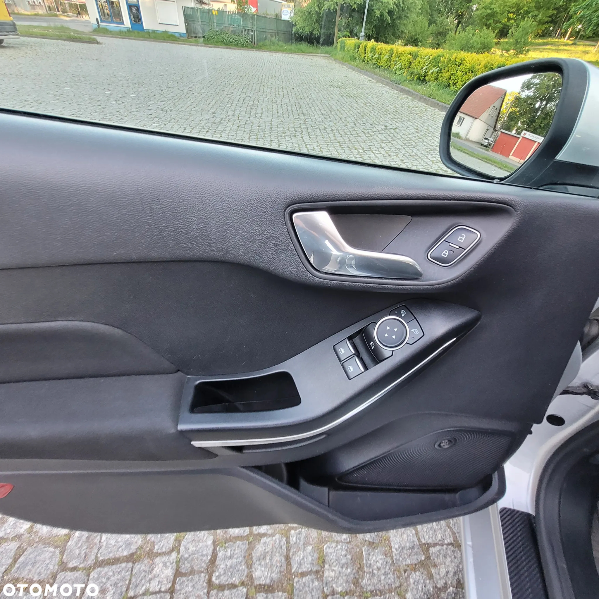 Ford Fiesta - 7