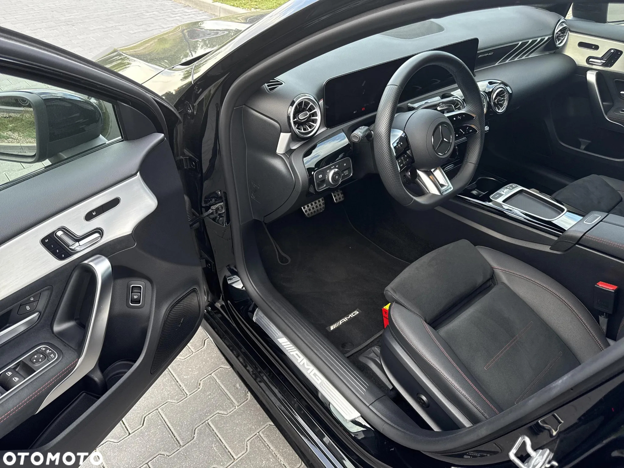 Mercedes-Benz Klasa A AMG 35 4Matic AMG Speedshift DCT 7G - 9