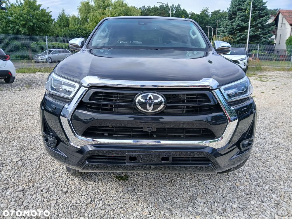 Toyota Hilux 2.8 D-4D mHEV Double Cab Executive 4x4 - 11