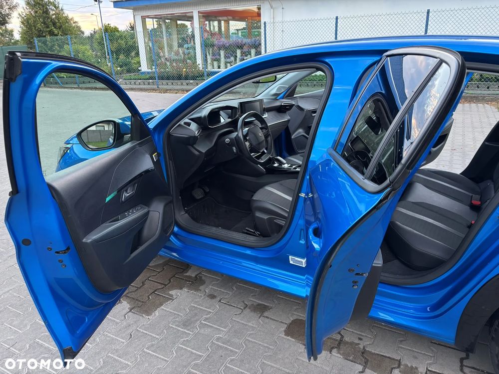 Peugeot 208 Allure Pack - 2