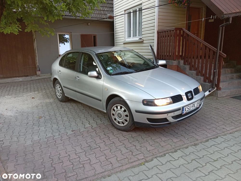 Seat Leon 1.6 Stella Plus - 2