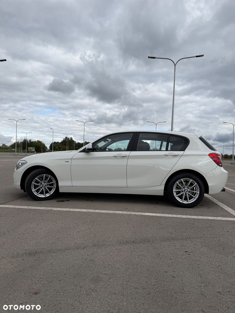 BMW Seria 1 116i - 4