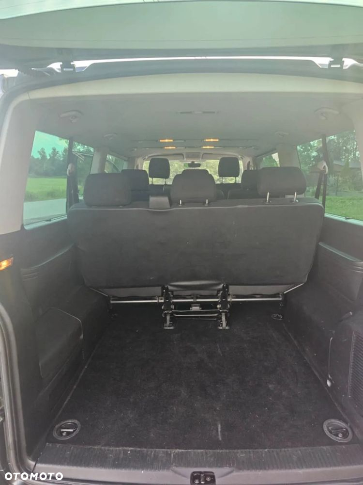 Volkswagen Caravelle 2.0 TDI L2 Comfortline DSG - 13
