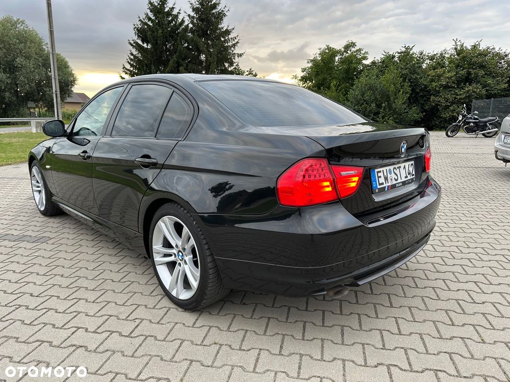 BMW Seria 3 318d Luxury Line - 4