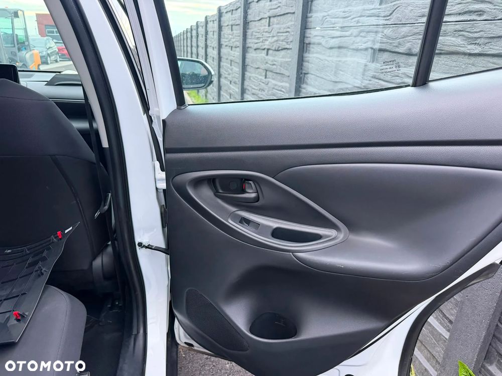 Toyota Yaris Cross Hybrid 1.5 Comfort - 18