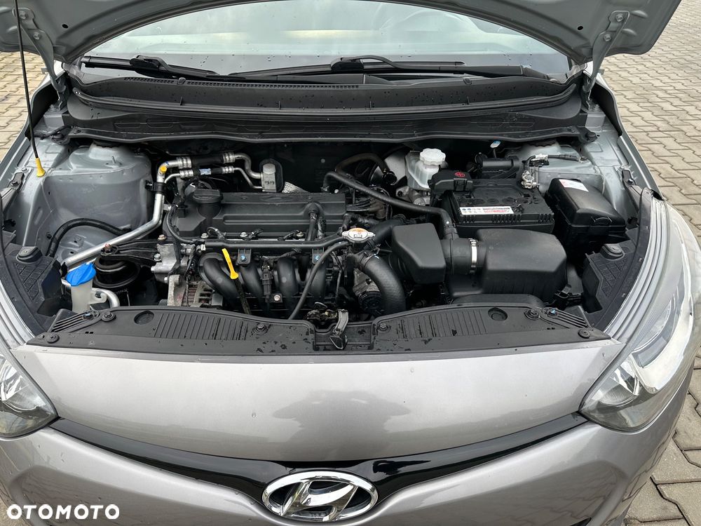 Hyundai i20 1.25 Wersja Jubileuszowa - 8