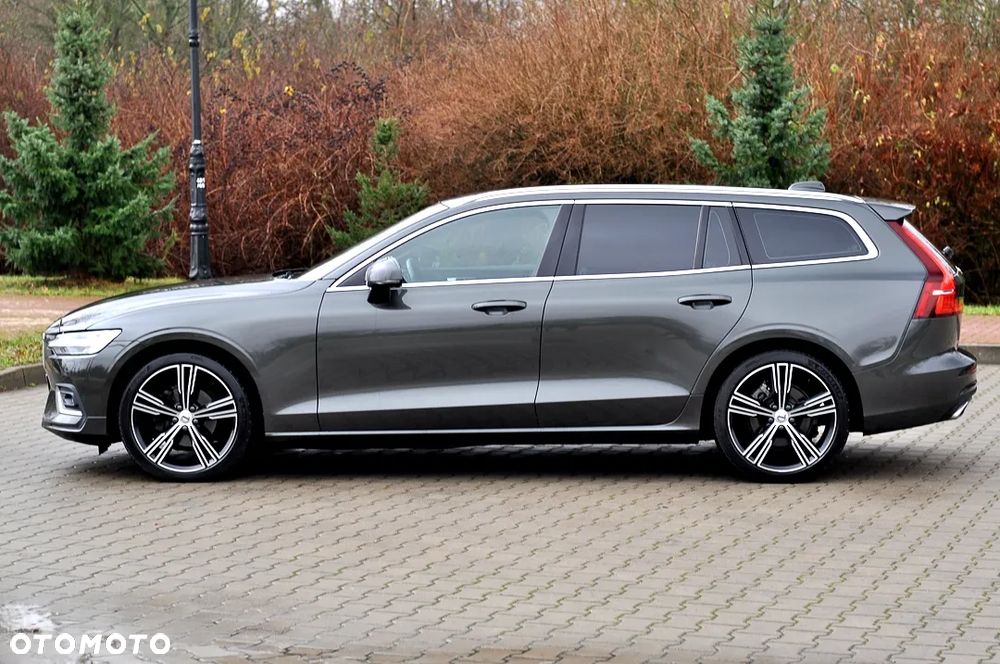 Volvo V60 D4 Inscription - 16