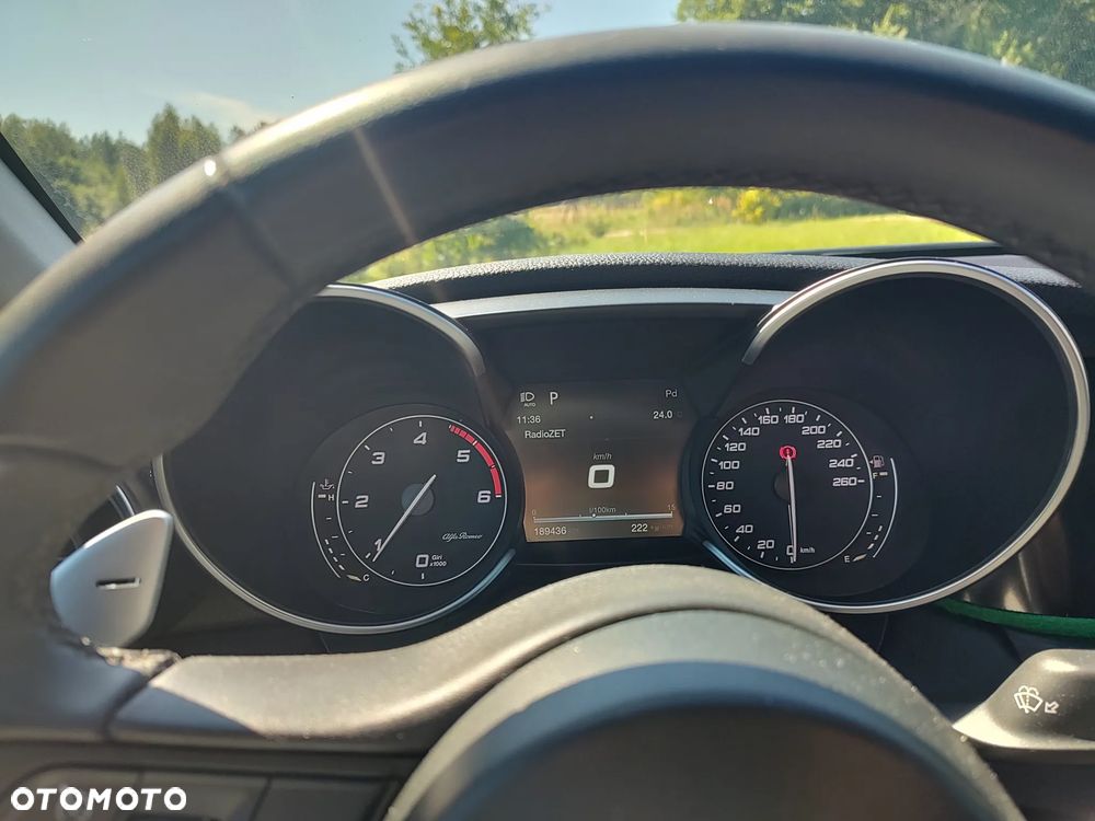Alfa Romeo Giulia 2.2 D Turbo Super - 14