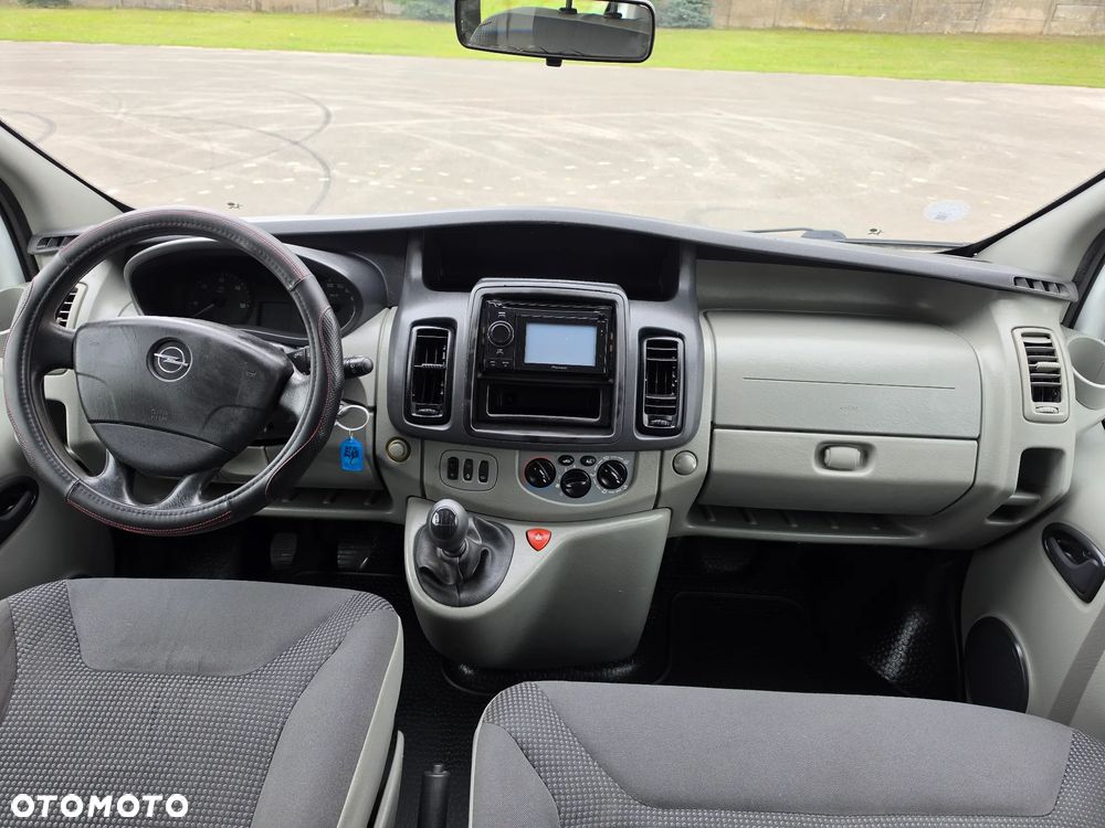 Opel Vivaro brygadówka - 11