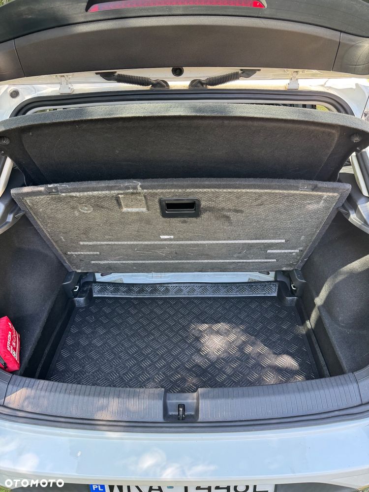 Volkswagen T-Roc 1.6 TDI SCR DPF Advance - 15