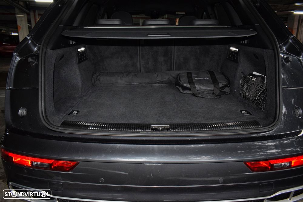 Audi Q5 55 TFSIe quattro Sport S tronic - 14