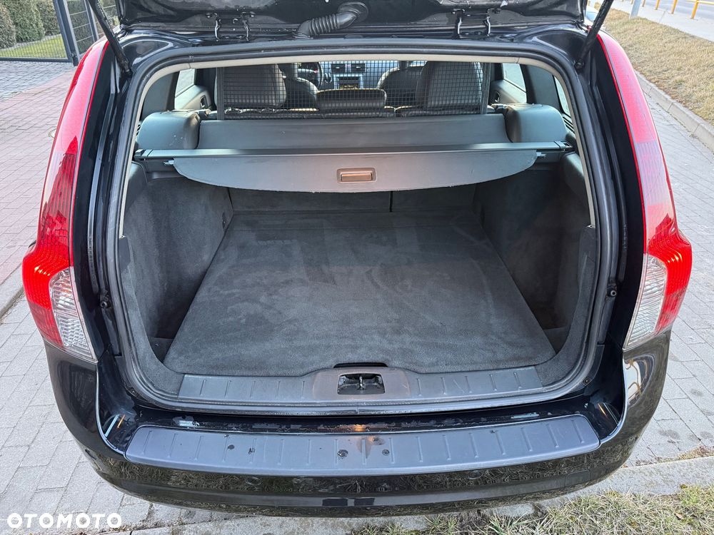 Volvo V50 DPF D3 Momentum - 13