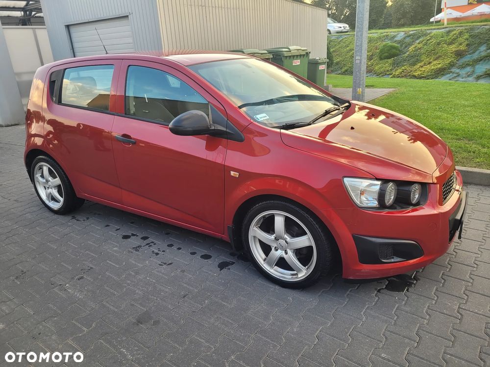 Chevrolet Aveo 1.2 LS - 2