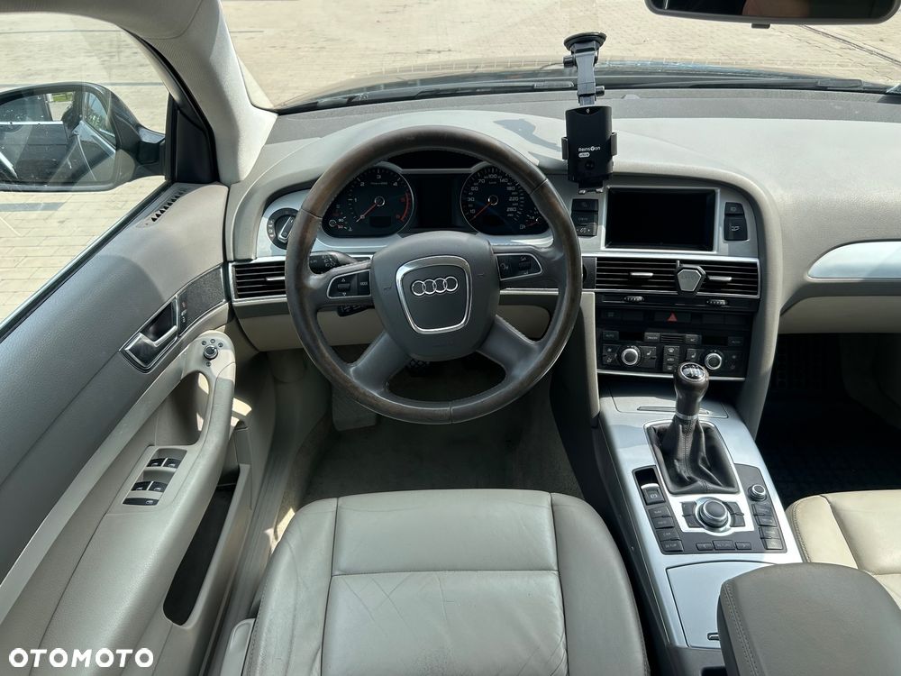 Audi A6 Avant - 7