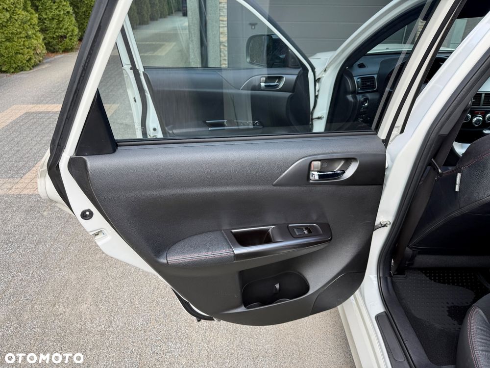 Subaru Impreza 2.5 WRX STI TOP Leather - 25