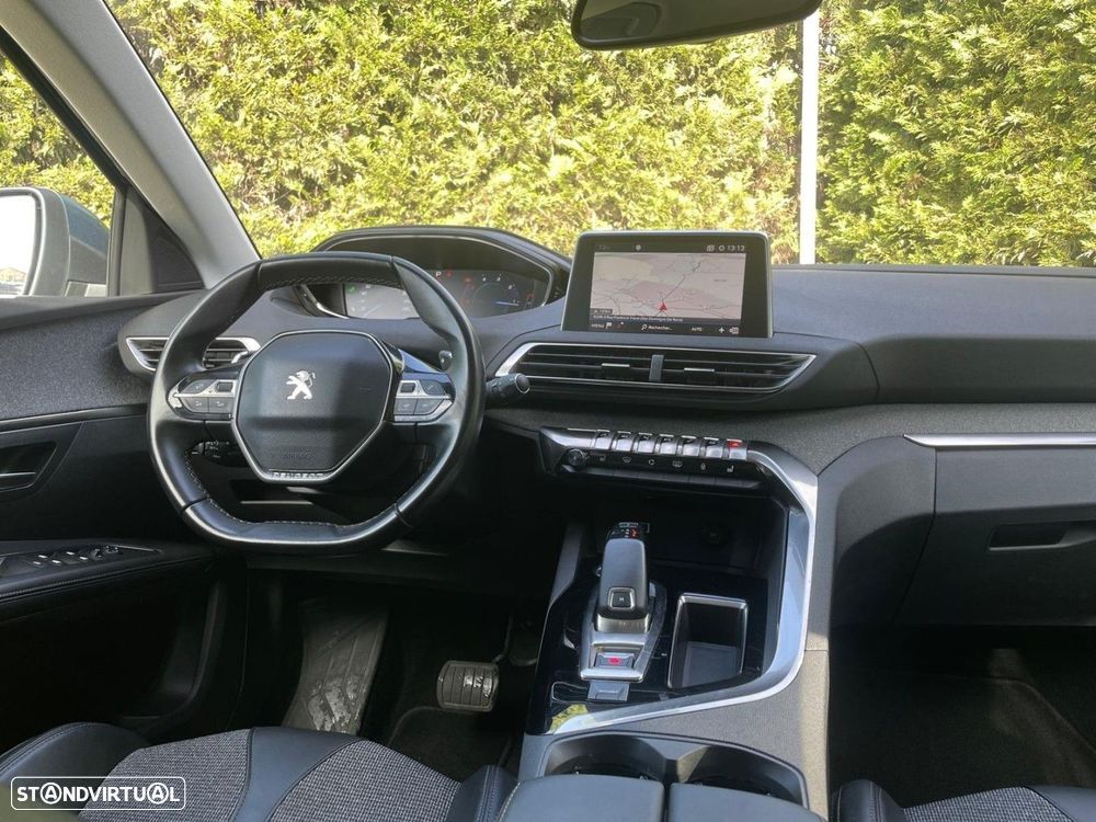 Peugeot 5008 1.5 BlueHDi Allure Pack EAT8 - 6