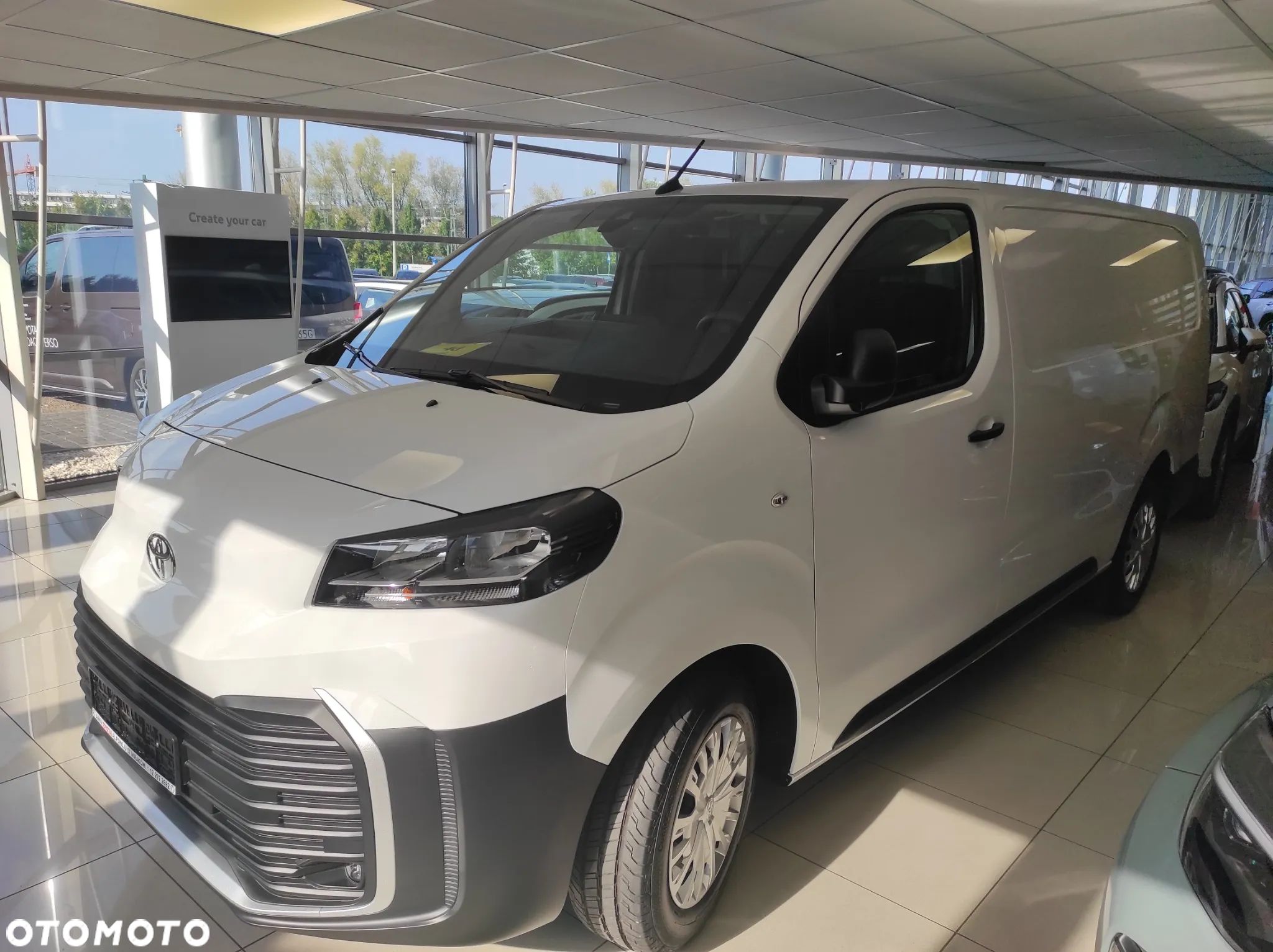 Toyota Proace - 1