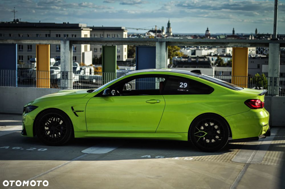 BMW M4 - 4