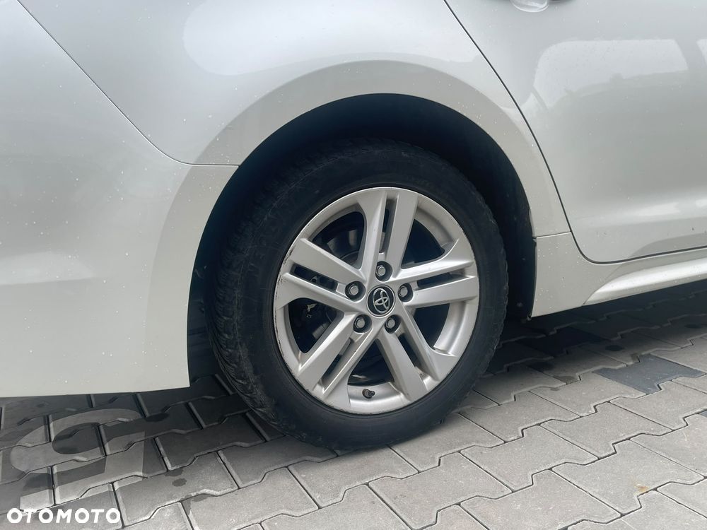 Toyota Corolla - 8