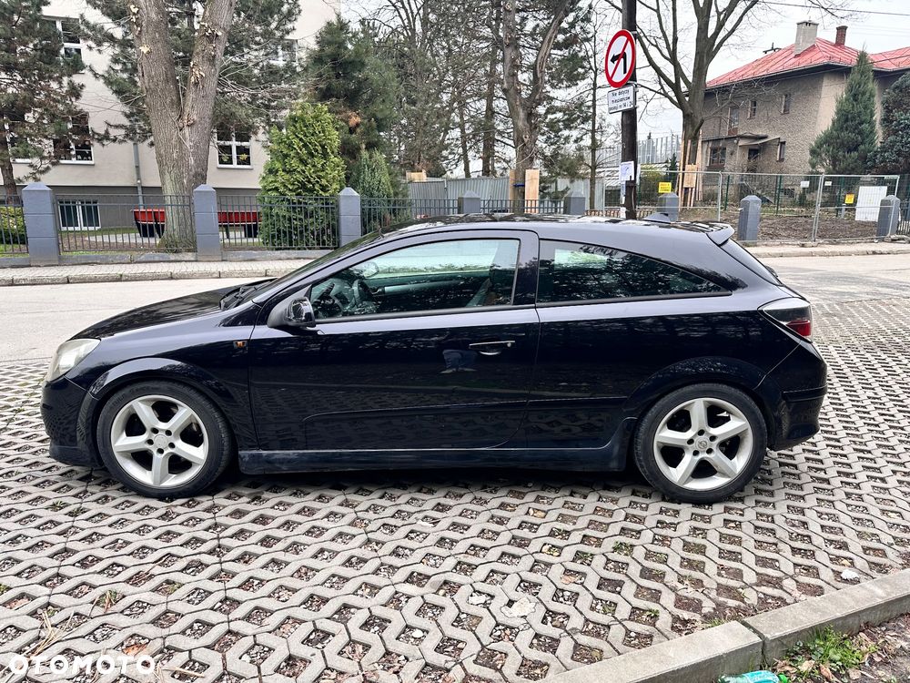 Opel Astra 2.0 T Sport - 16